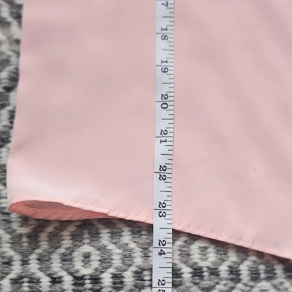 Vintage Pink Peach Blouse with Ruffle Detail 🪩🕺 - Picture 9 of 10